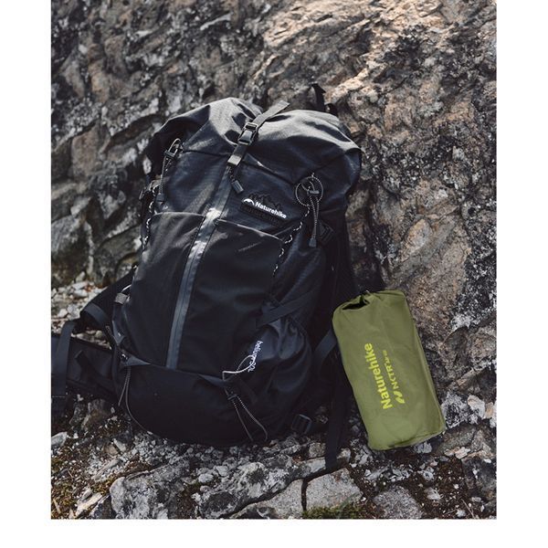 Матрац туристичний надувний одномісний Naturehike CNK2450WS014, надлегкий, 186х58х8 см, зелений із мішком для надування 68973 фото